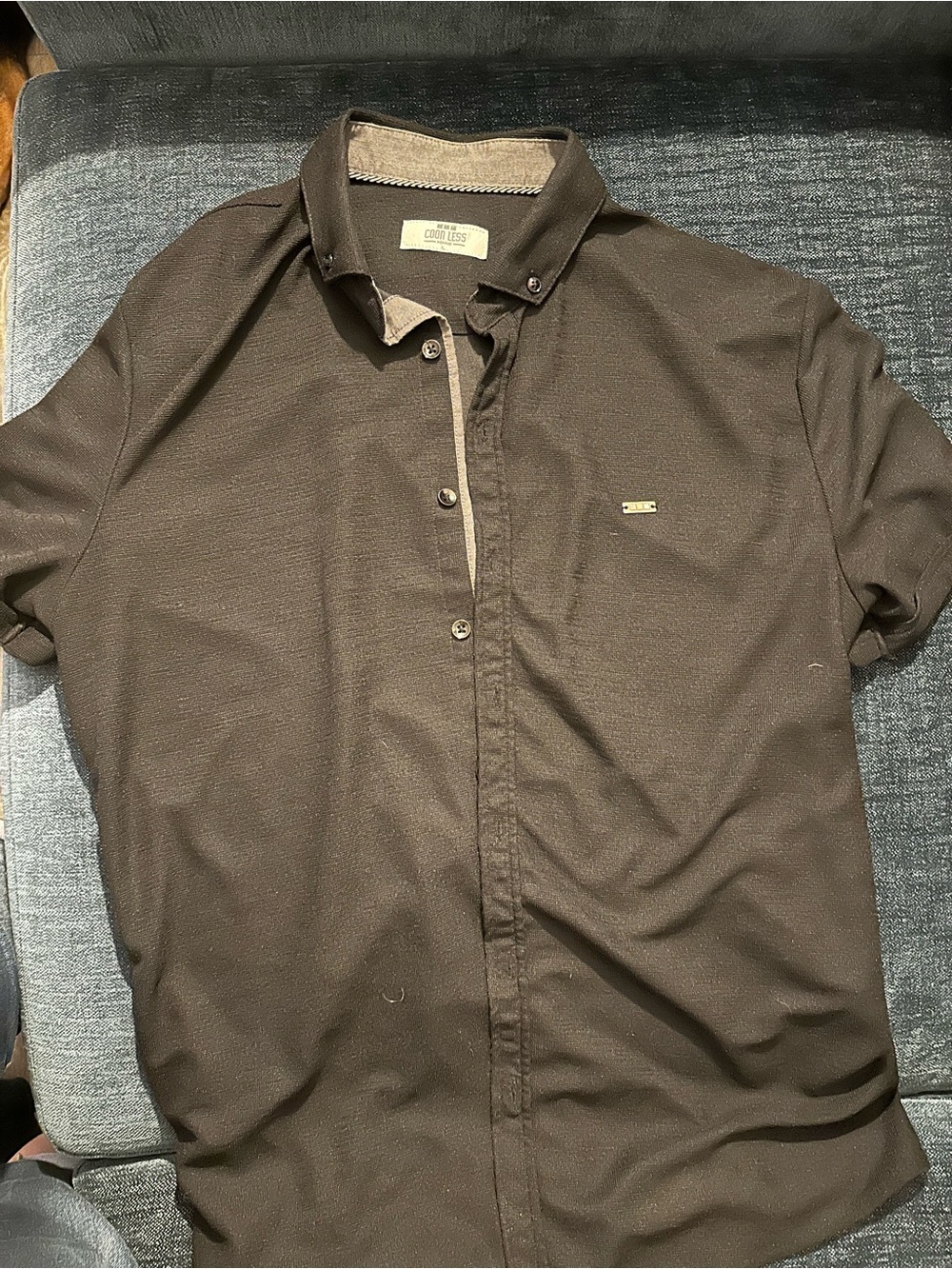 Coon less homme Men's Short-Sleeve Button Polo in Dark Brown